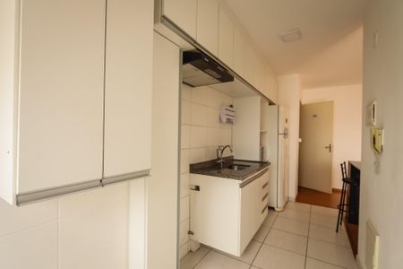 Apartamento para alugar com 55m², 2 quartos e 1 vaga Apartamento para alugar com 55m², 2 quartos e 1 vagaCozinha e Área de Serviço