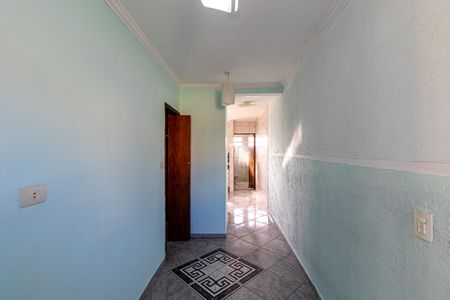 Corredor de casa para alugar com 2 quartos, 101m² em Cidade Líder, São Paulo