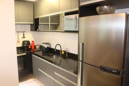 Apartamento à venda com 53m², 2 quartos e 1 vagaCozinha