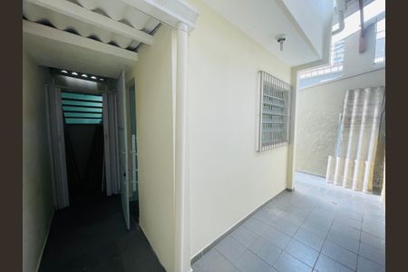 Casa à venda com 109m², 3 quartos e 2 vagas Casa à venda com 109m², 3 quartos e 2 vagasÁrea externa