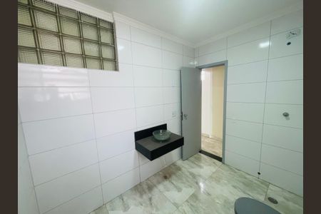 Casa à venda com 109m², 3 quartos e 2 vagas Casa à venda com 109m², 3 quartos e 2 vagasBanheiro 2