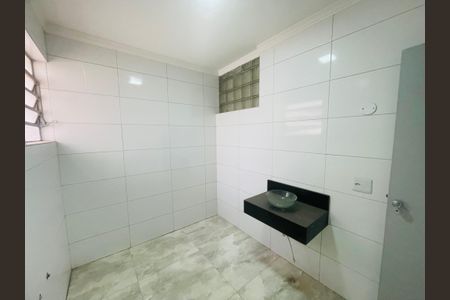 Casa à venda com 109m², 3 quartos e 2 vagas Casa à venda com 109m², 3 quartos e 2 vagasBanheiro 2