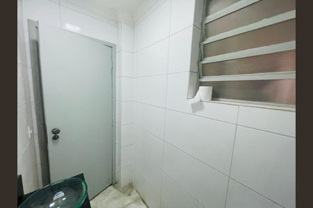 Casa à venda com 109m², 3 quartos e 2 vagas Casa à venda com 109m², 3 quartos e 2 vagasLavabo