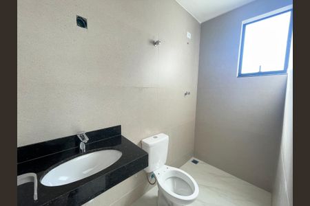 Casa à venda com 118m², 3 quartos e 2 vagasBanheiro da Suíte