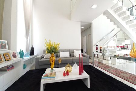 Sala de casa de condomínio à venda com 3 quartos, 268m² em Swiss Park, Campinas