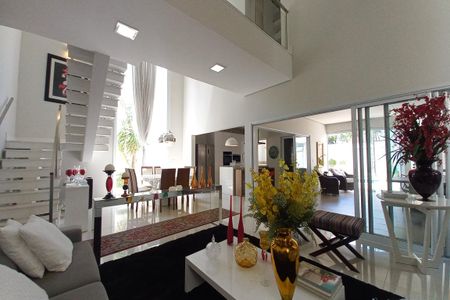 Sala de casa de condomínio à venda com 3 quartos, 268m² em Swiss Park, Campinas