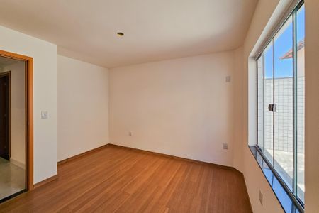 Apartamento à venda com 179m², 3 quartos e 1 vaga Apartamento à venda com 179m², 3 quartos e 1 vagaSuíte