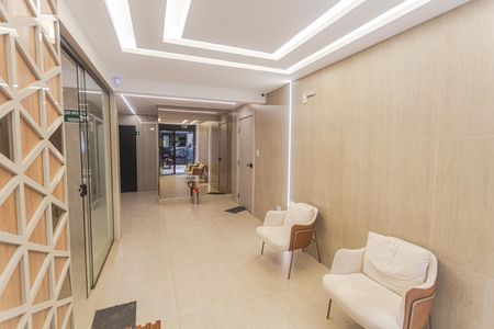 Apartamento à venda com 94m², 3 quartos e 2 vagas Apartamento à venda com 94m², 3 quartos e 2 vagasHall de entrada