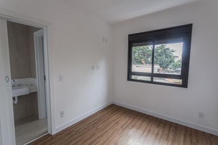 Apartamento à venda com 94m², 3 quartos e 2 vagas Apartamento à venda com 94m², 3 quartos e 2 vagasSemi-Suíte 1