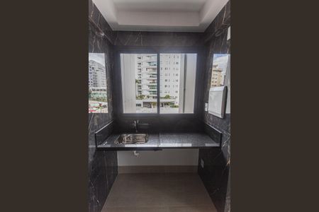 Apartamento à venda com 94m², 3 quartos e 2 vagas Apartamento à venda com 94m², 3 quartos e 2 vagasÁrea de Serviço