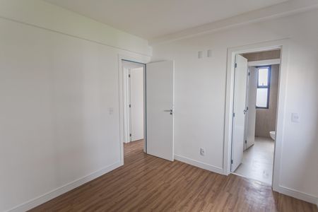 Apartamento à venda com 178m², 4 quartos e 3 vagasSemi-Suíte 1