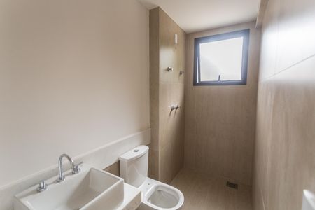 Apartamento à venda com 130m², 3 quartos e 3 vagas Apartamento à venda com 130m², 3 quartos e 3 vagasBanheiro da Suíte