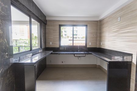 Apartamento à venda com 130m², 3 quartos e 3 vagas Apartamento à venda com 130m², 3 quartos e 3 vagasCozinha