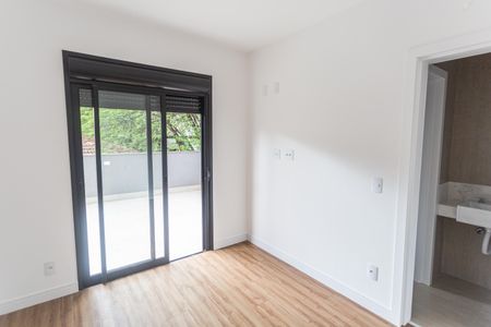 Apartamento à venda com 130m², 3 quartos e 3 vagas Apartamento à venda com 130m², 3 quartos e 3 vagasSemi-Suíte 2