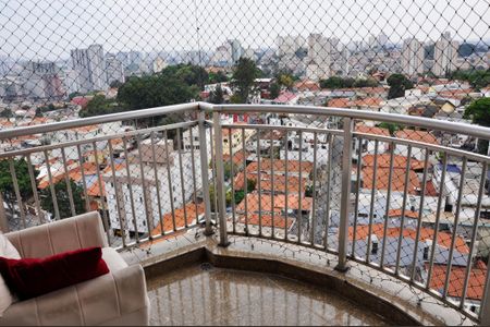 Apartamento à venda com 67m², 2 quartos e 1 vaga Apartamento à venda com 67m², 2 quartos e 1 vagaVaranda