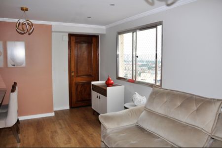 Apartamento à venda com 67m², 2 quartos e 1 vaga Apartamento à venda com 67m², 2 quartos e 1 vagaSala