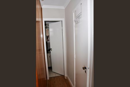 Apartamento à venda com 67m², 2 quartos e 1 vaga Apartamento à venda com 67m², 2 quartos e 1 vagaCloset da suíte