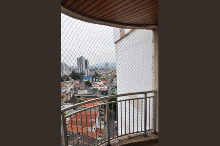 Apartamento à venda com 67m², 2 quartos e 1 vaga Apartamento à venda com 67m², 2 quartos e 1 vagaVaranda