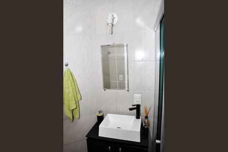 Apartamento à venda com 67m², 2 quartos e 1 vaga Apartamento à venda com 67m², 2 quartos e 1 vagaBanheiro Social