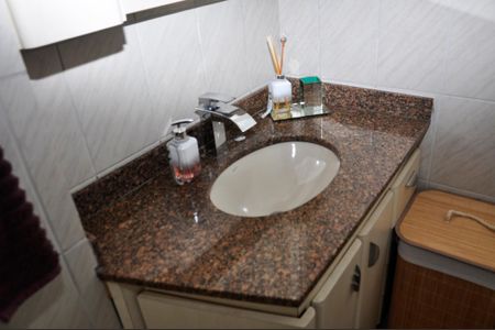 Apartamento à venda com 67m², 2 quartos e 1 vaga Apartamento à venda com 67m², 2 quartos e 1 vagaBanheiro da Suíte