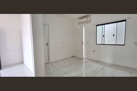 Sala/Cozinha de apartamento para alugar com 1 quarto, 35m² em Forquilhinha, São José