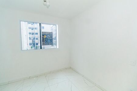 Sala de apartamento para alugar com 2 quartos, 40m² em Madureira, Rio de Janeiro