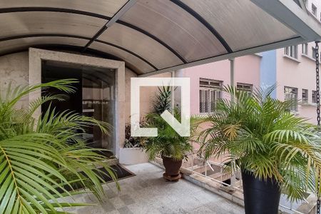 Apartamento à venda com 70m², 2 quartos e sem vagaÁrea comum