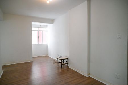 Apartamento à venda com 70m², 2 quartos e sem vagaSala