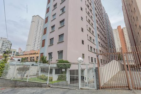 Apartamento à venda com 70m², 2 quartos e sem vagaFachada
