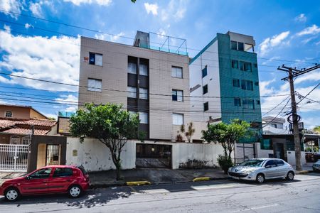 Apartamento à venda com 60m², 2 quartos e 2 vagasFachada