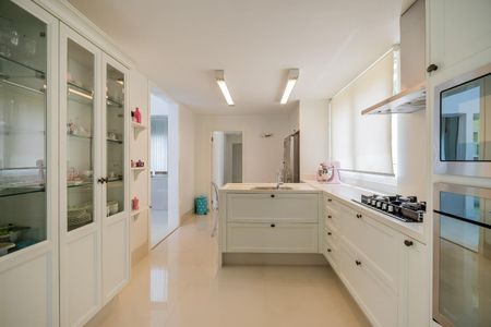 Casa de Condomínio à venda com 4 quartos, 574m² em Alphaville Industrial, Barueri