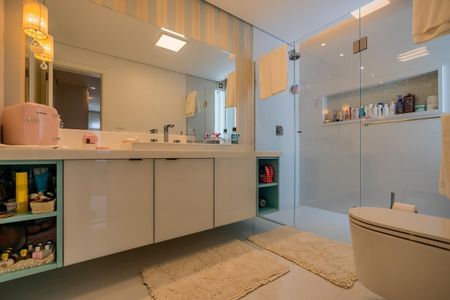 Casa de Condomínio à venda com 4 quartos, 574m² em Alphaville Industrial, Barueri