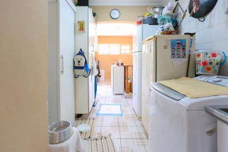 Casa à venda com 185m², 3 quartos e 2 vagas Casa à venda com 185m², 3 quartos e 2 vagasÁrea de Serviço