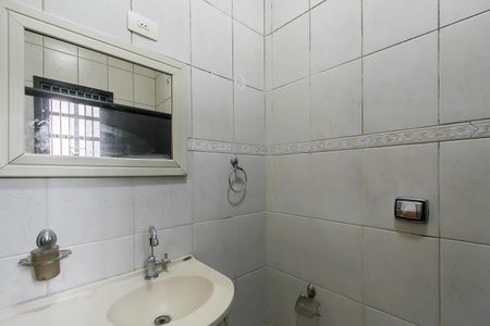 Casa à venda com 109m², 2 quartos e 2 vagasBanheiro da Suíte