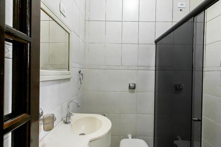 Casa à venda com 109m², 2 quartos e 2 vagasBanheiro da Suíte