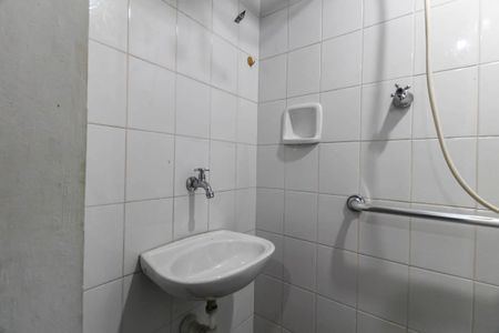 Casa à venda com 120m², 3 quartos e 2 vagas Casa à venda com 120m², 3 quartos e 2 vagasBanheiro de Serviço