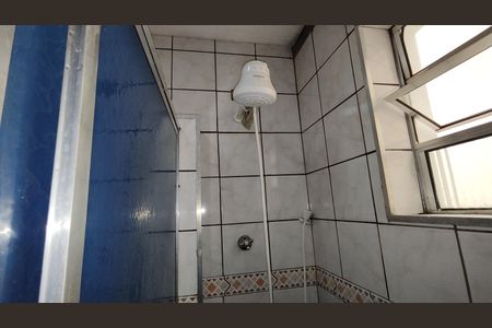 Banheiro de casa para alugar com 1 quarto, 45m² em Vila Santa Margarida, Ferraz de Vasconcelos