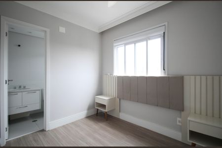 Apartamento à venda com 65m², 2 quartos e 2 vagasSuíte