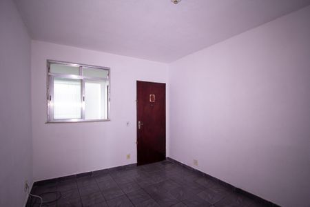 Sala de apartamento para alugar com 2 quartos, 60m² em Gradim, São Gonçalo
