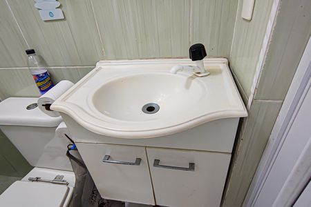 Casa à venda com 36m², 1 quarto e sem vagaBanheiro