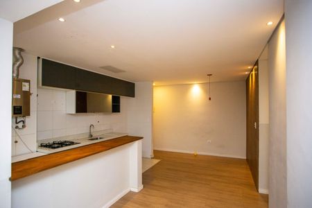 Apartamento à venda com 78m², 3 quartos e 1 vagaSala