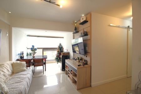 Sala de apartamento para alugar com 3 quartos, 70m² em Jacarepaguá, Rio de Janeiro