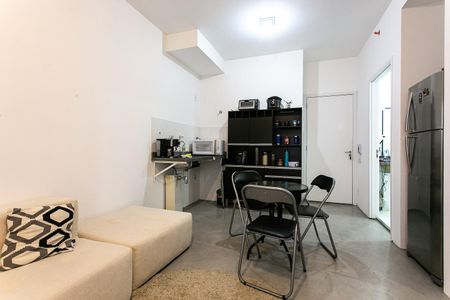 Apartamento à venda com 34m², 1 quarto e 1 vaga Apartamento à venda com 34m², 1 quarto e 1 vagaSala