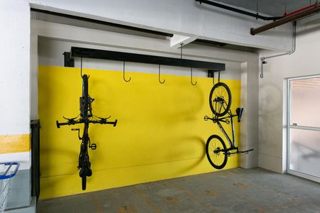 Apartamento à venda com 34m², 1 quarto e 1 vaga Apartamento à venda com 34m², 1 quarto e 1 vagaÁrea Comum - Bicicletário