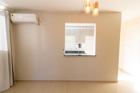Sala de apartamento à venda com 2 quartos, 44m² em Glória, Porto Alegre