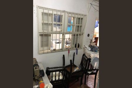 Casa à venda com 110m², 2 quartos e sem vaga