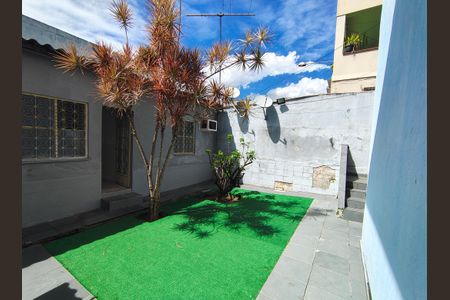 Quintal de casa para alugar com 1 quarto, 50m² em Tanque, Rio de Janeiro