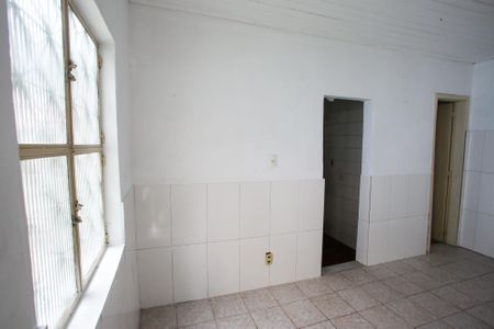 Sala de casa para alugar com 1 quarto, 50m² em Tanque, Rio de Janeiro