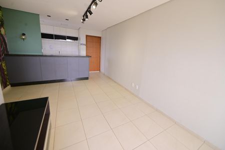 Sala de apartamento para alugar com 3 quartos, 76m² em Setor Oeste, Goiânia