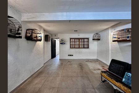 Casa à venda com 165m², 3 quartos e 2 vagas Casa à venda com 165m², 3 quartos e 2 vagasGaragem